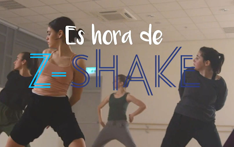 jóvenes en clase de baile