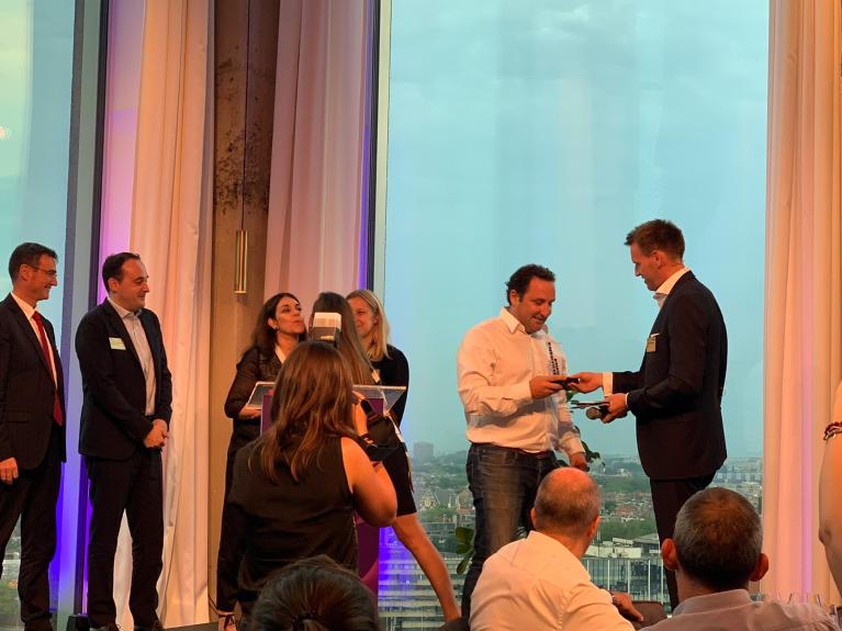 premio oro klinc zurich seguros