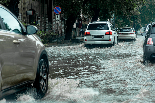 Zurich Seguros pone en marcha su plan de emergencia frente a los impactos de la DANA