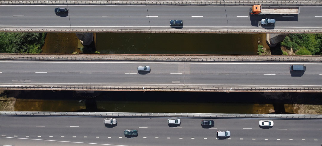 ¿Qué es un carril VAO y cuáles son los vehículos permitidos?