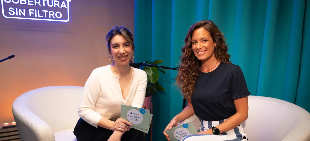 La psicóloga Alicia González y la embajadora de marca Laura Madrueño
